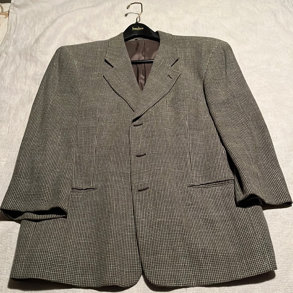 Giorgio Armani wool crêpe sport coat